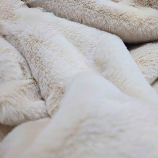 PELLICCIA ECOSOSTENIBILE BIANCA