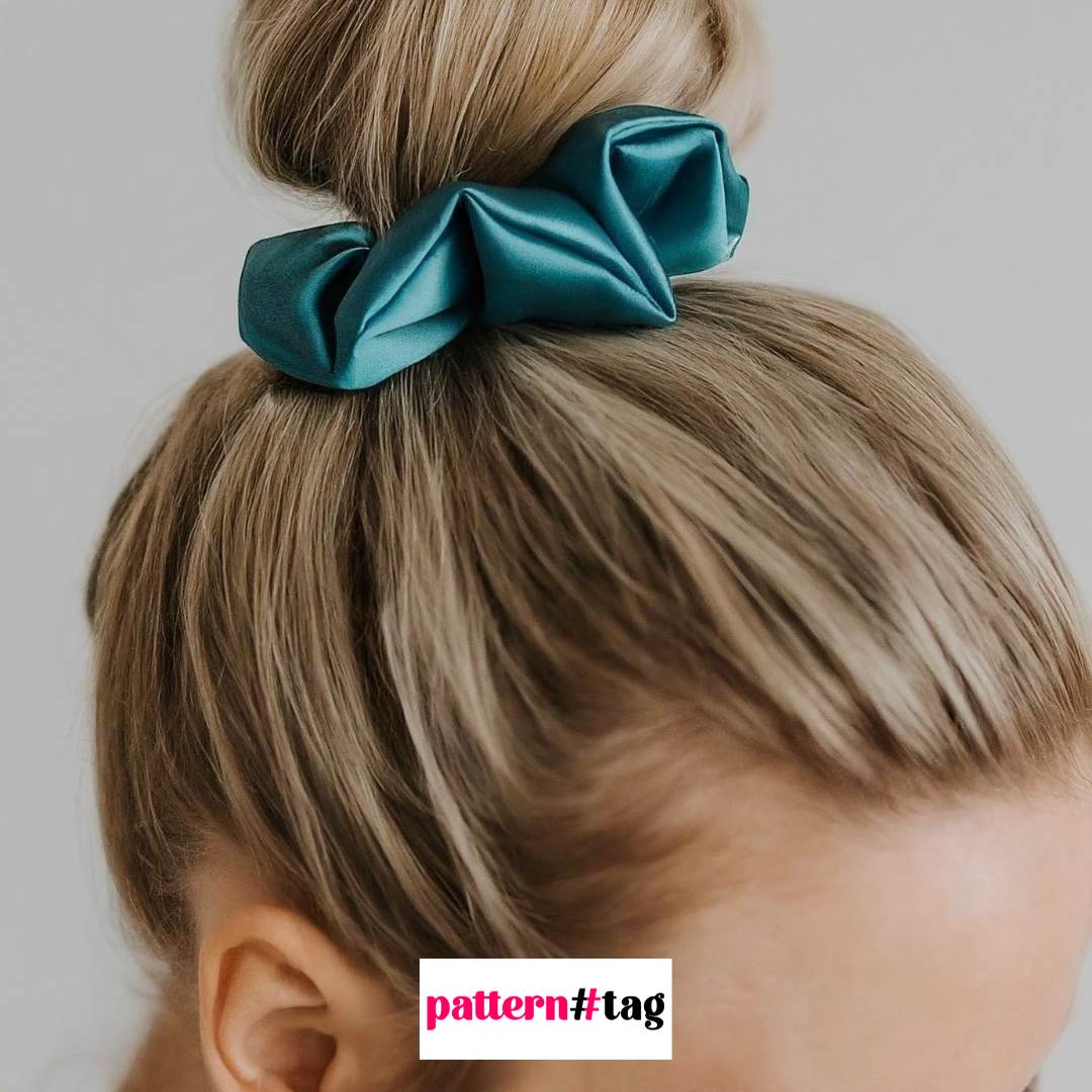 Estate 2025: Gli Scrunchies che Non Possono Mancare nel Tuo Beach Look