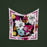 Foulard con fiori grandi rosa